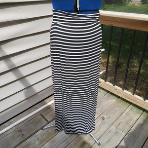Design History Stripe Maxi Skirt - Size M